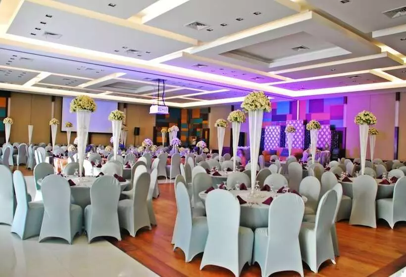 渡假胜地  Century