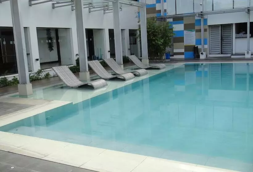 渡假胜地  Century