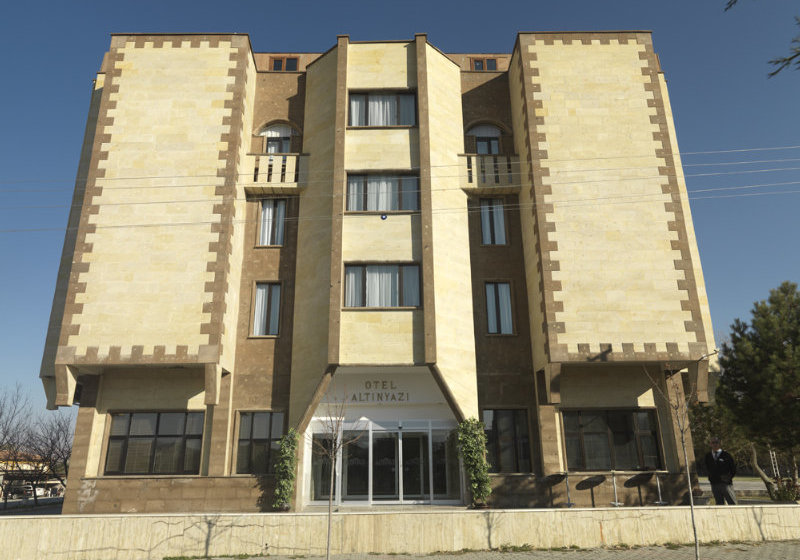 Отель Altinyazi