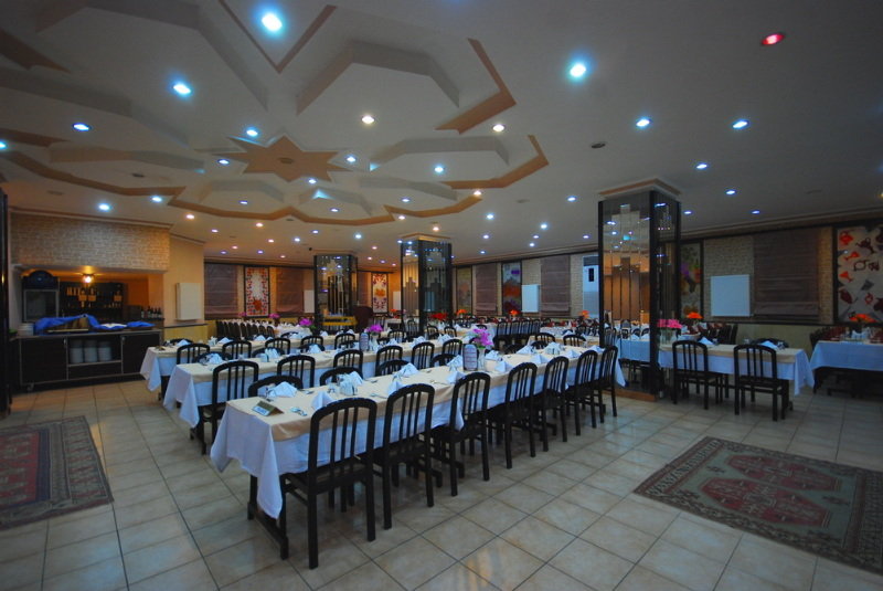 Отель Altinyazi