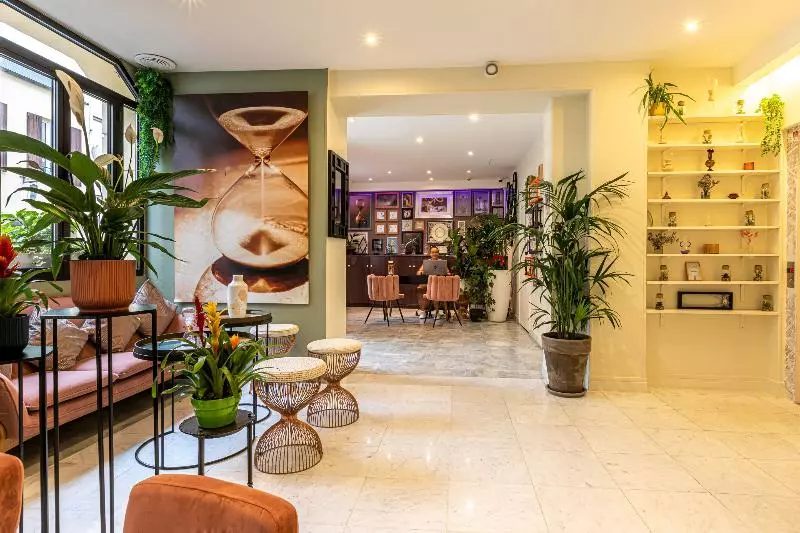 ホテル Ariane Montparnasse By Patrick Hayat