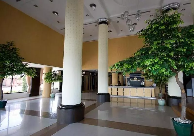 Отель Ayutthaya Grand