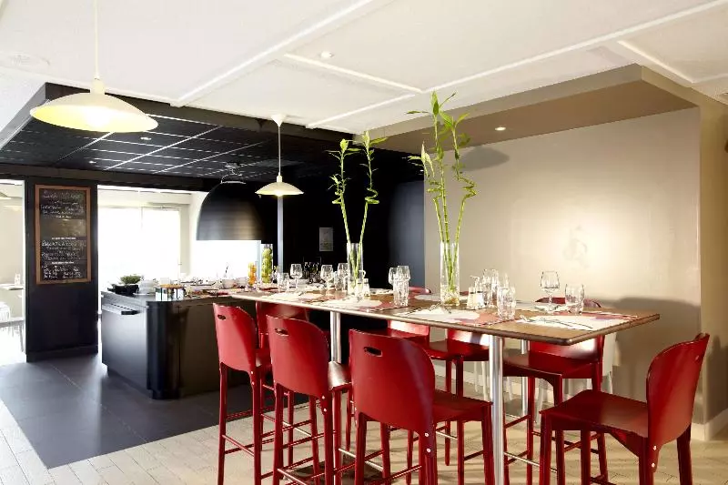 Hotell Campanile Hendaye