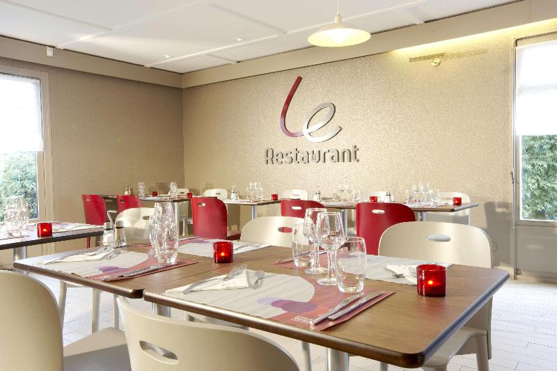 هتل Campanile Hendaye