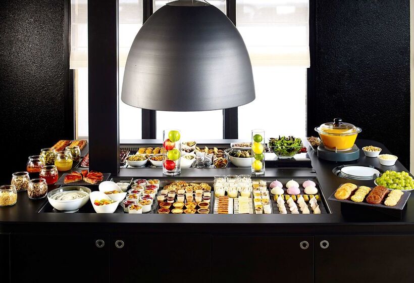 호텔 Campanile Saintavold