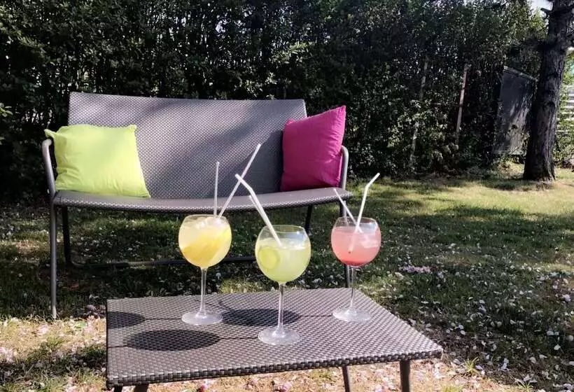 Отель Campanile Saintavold