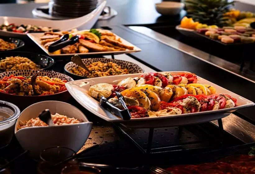 בית מלון כפרי Kyriad Villeneuve Saint Georges   Hôtel Rénové