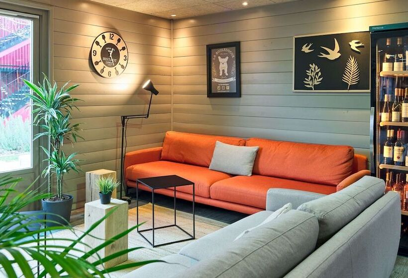 ホテル Campanile Villennes Sur Seine   Poissy   Hôtel Rénové En 2024