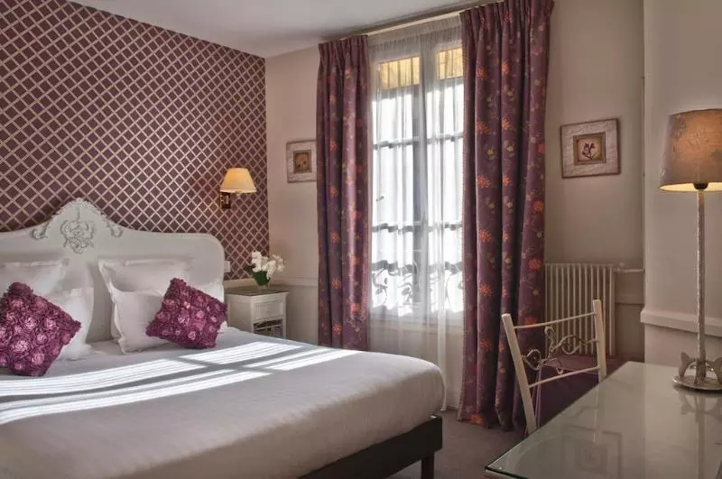 ホテル De La Motte Picquet