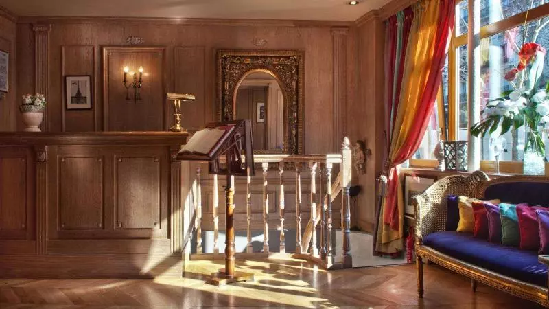 ホテル De La Motte Picquet