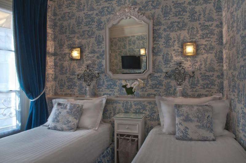 هتل De La Motte Picquet