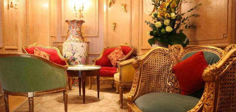 هتل De La Motte Picquet