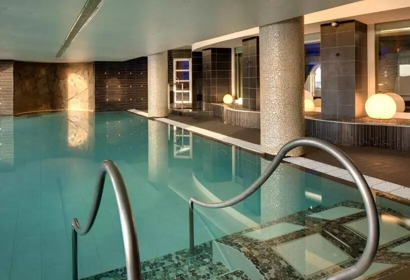 ホテル Grand Hôtel Thalasso & Spa