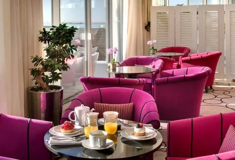 ホテル Grand Hôtel Thalasso & Spa