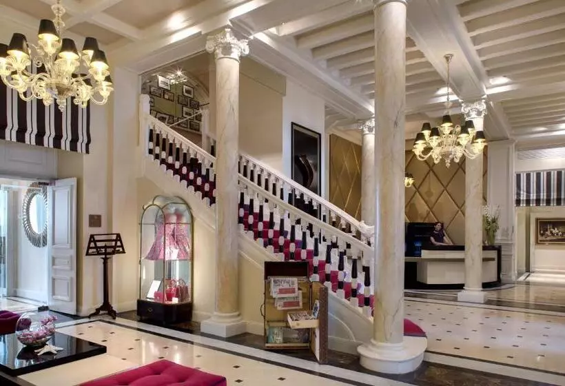 ホテル Grand Hôtel Thalasso & Spa