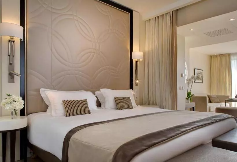 ホテル Grand Hôtel Thalasso & Spa