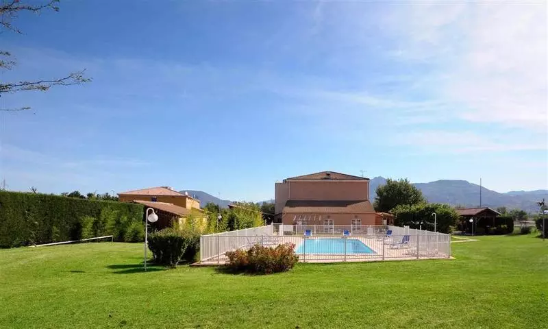 ホテル Ibis Sisteron