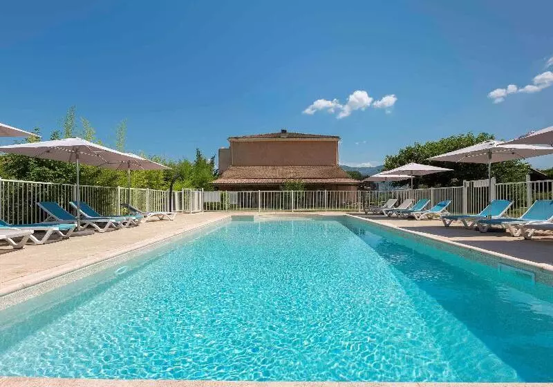 ホテル Ibis Sisteron