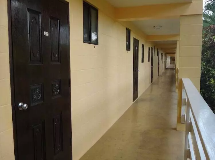 هتل Insel Fehmarn