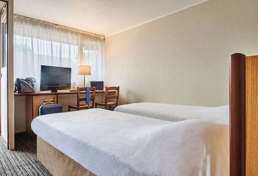 Hotel Kyriad Direct Lyon Sud  Chasse Sur Rhône