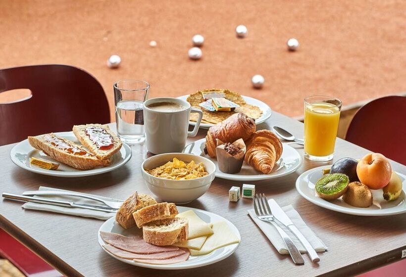 Hotel Kyriad Direct Lyon Sud  Chasse Sur Rhône