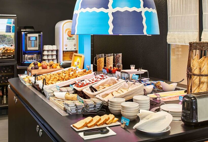 Hotel Kyriad Direct Lyon Sud  Chasse Sur Rhône