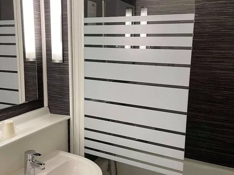 בית מלון כפרי Kyriad Meaux Sud Nanteuil Les Meaux