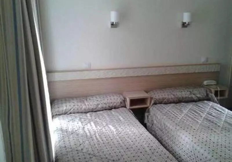 Hipotel Lilas Gambetta