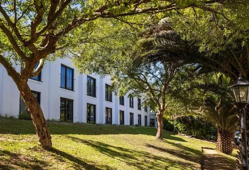 Отель Lord Charles