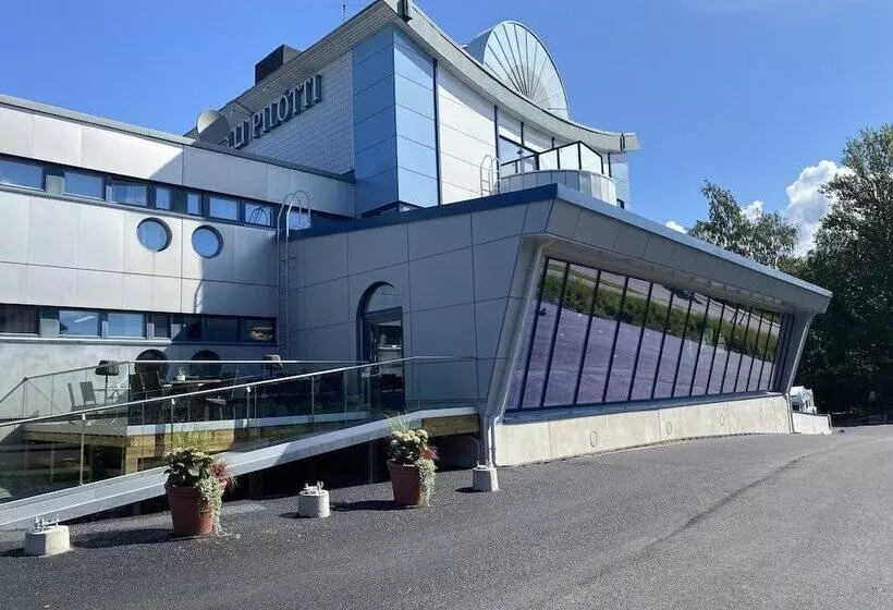 호텔 Pilot Airport