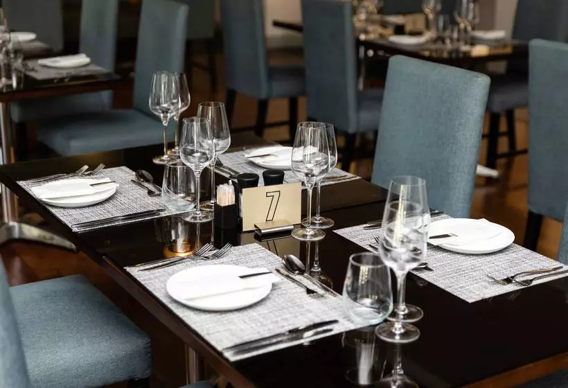 Отель Lord Charles