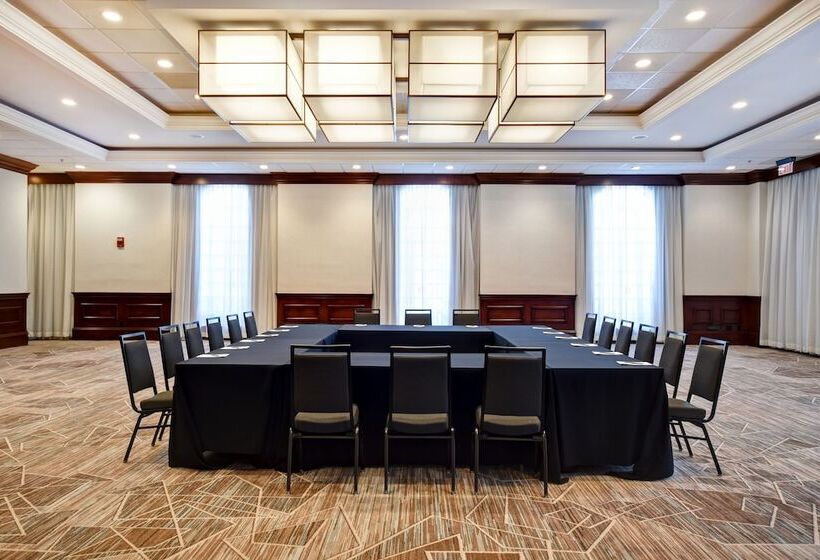 Embassy Suites Greenville Golf Resort & Conference Center