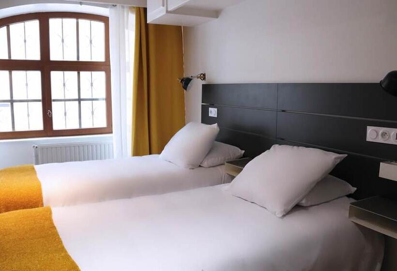 هتل Athanor Centre