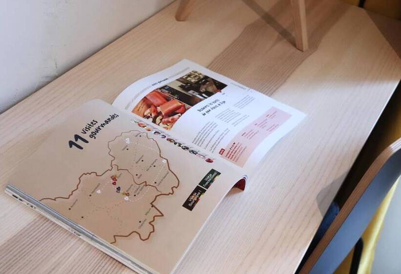 هتل Athanor Centre