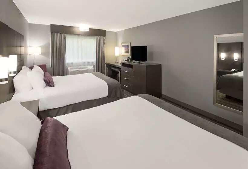 Отель Best Western Riverside Inn