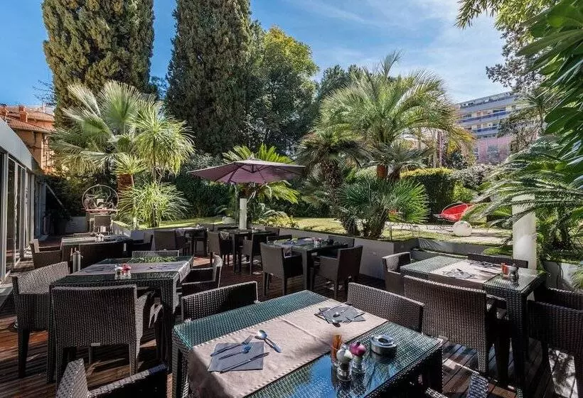 Отель Cézanne Hôtel Spa