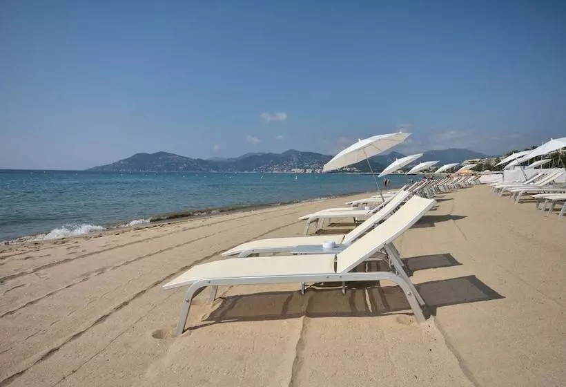 Отель Cézanne Hôtel Spa