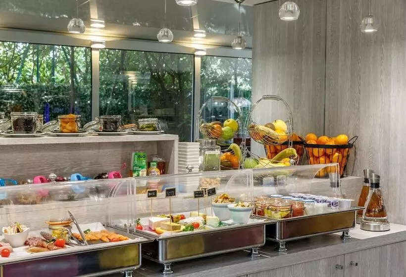 Отель Cézanne Hôtel Spa