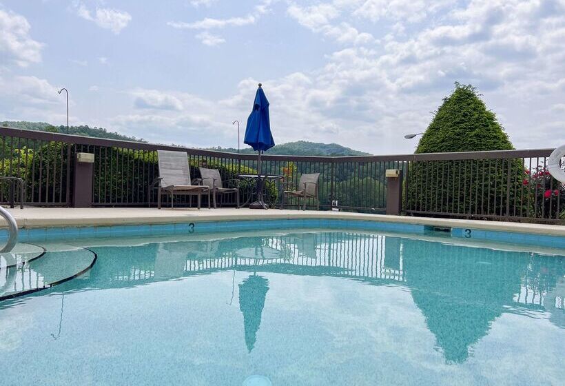 فندق Cherokee Inn