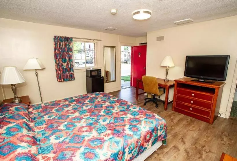 호텔 Coach House Inn