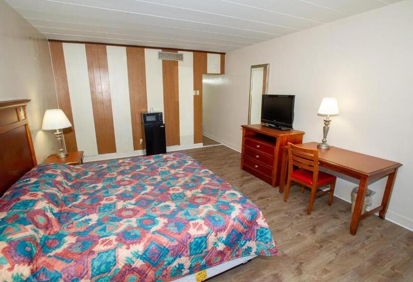 فندق Coach House Inn