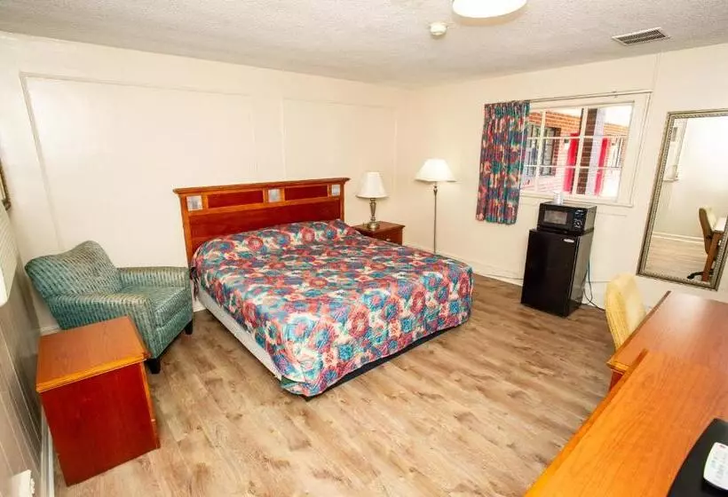 호텔 Coach House Inn