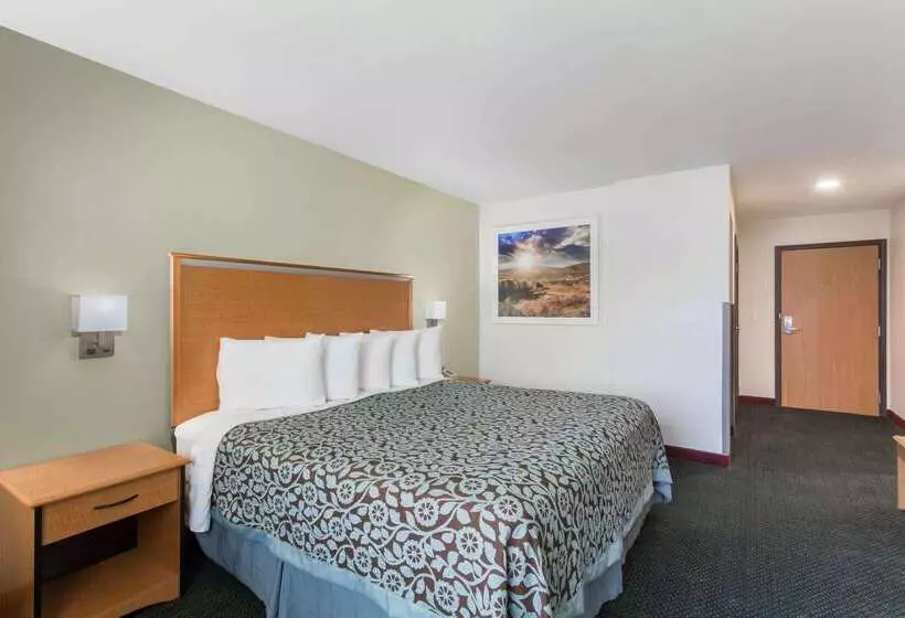 בית מלון כפרי Days Inn By Wyndham West Yellowstone