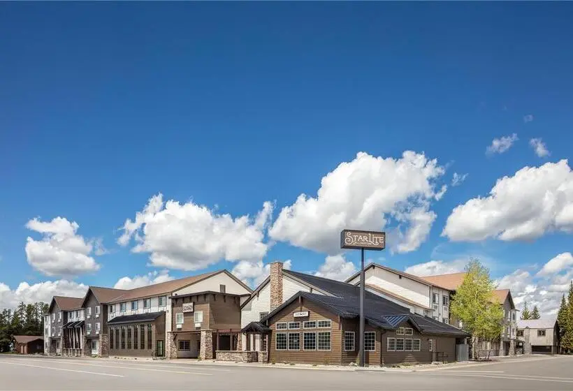 ホテル Days Inn By Wyndham West Yellowstone