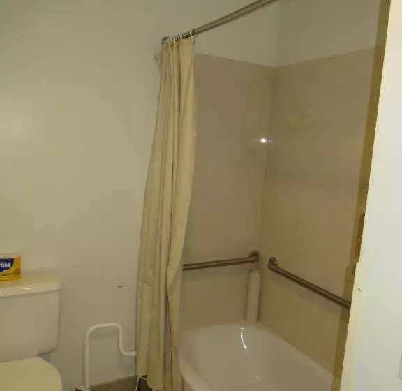 בית מלון כפרי Four Corners Inn