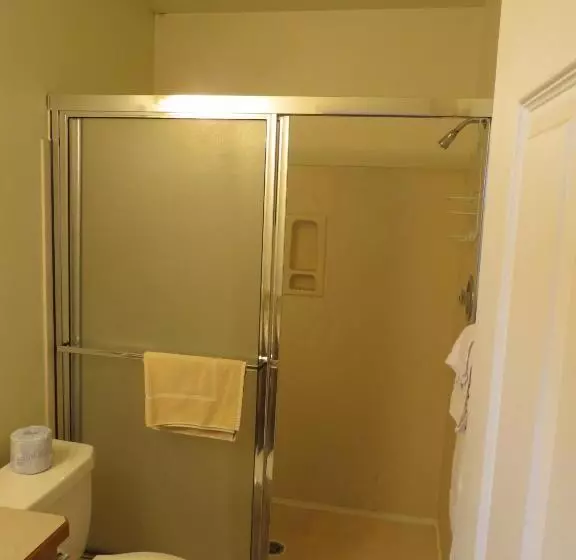 בית מלון כפרי Four Corners Inn