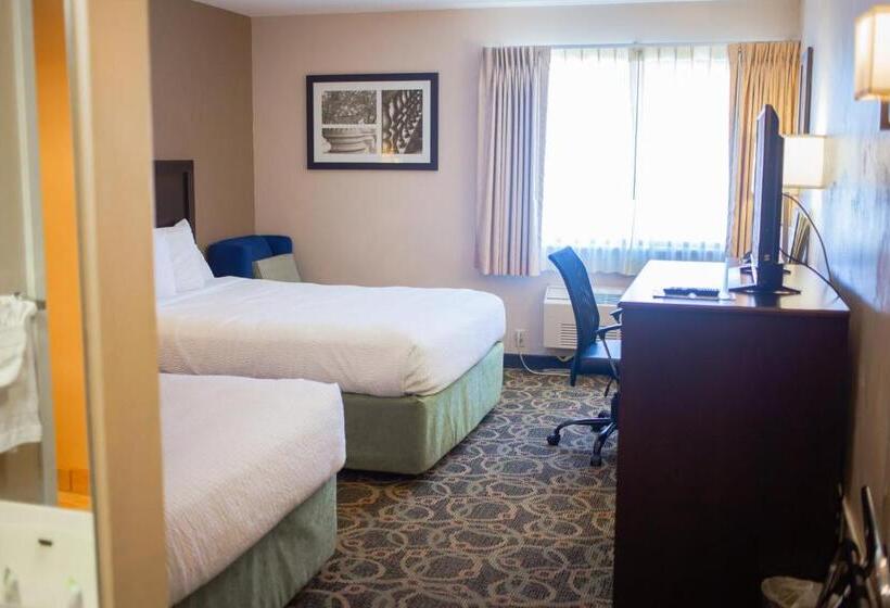 فندق Inn At The Canyons