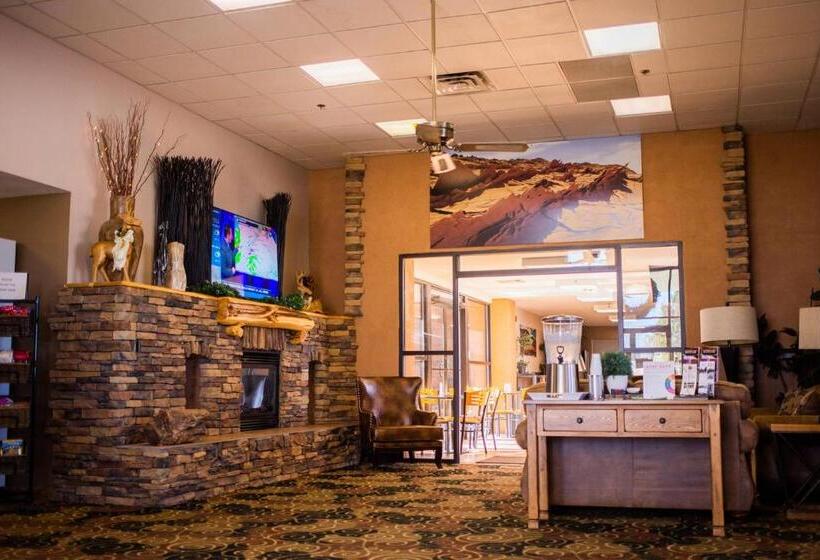 فندق Inn At The Canyons