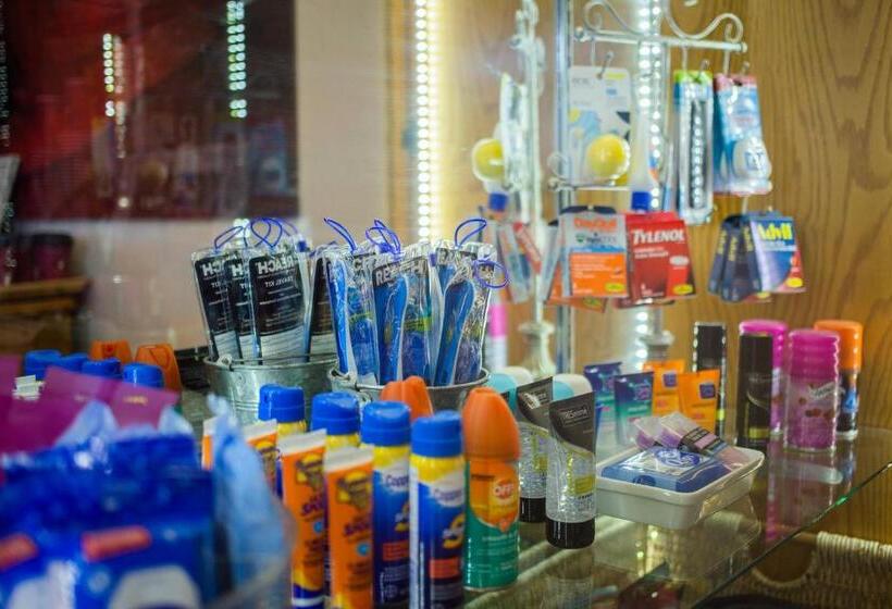 فندق Inn At The Canyons