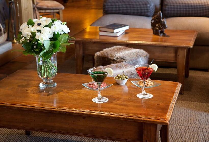 هتل La Grange D Arly